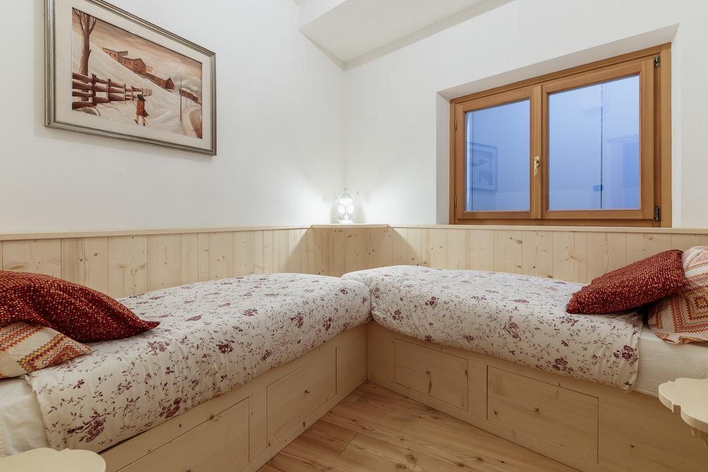 Villa Olimpia - Stayincortina Cortina dʼAmpezzo Exteriör bild
